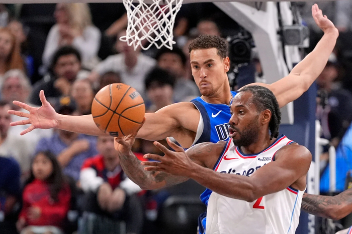 Xingkong-快船送勇士锁定西部第10！小卡三节轰34+6三分 弗拉格25+9献隔扣|考瓦伊·莱昂纳德|独行侠|投篮|达拉斯独行侠队|威尔特-张伯伦_新浪体育_新浪新闻